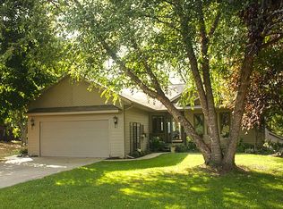 61797 Crestlane Dr, Sturgis, MI