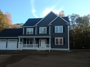 157 Keiths Cir, Swansea, MA 02777