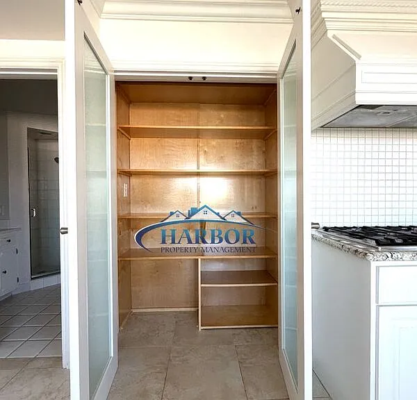1630 Miracosta St — Photo 20