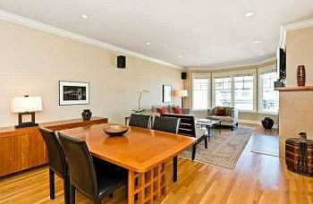 3rd image of 939 Jackson St APT 201
