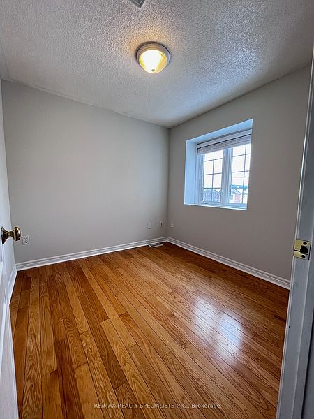 Mississauga House for rent - 3 Bedrooms — photo 17