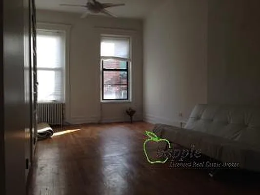 Rented by Bapple | media 18