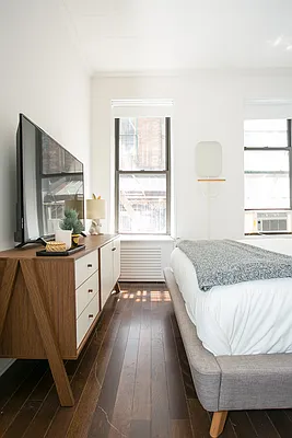 Rented by Oxford Property Group | media 23