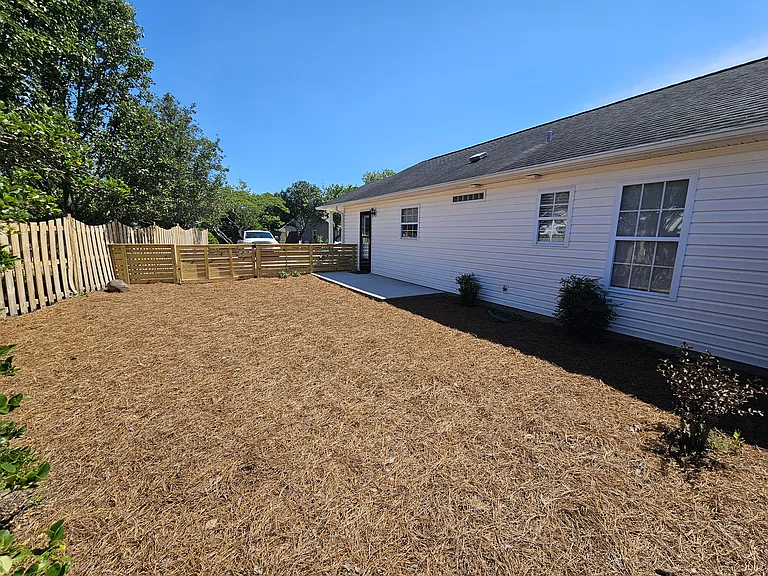 417 Brecknock Ct — Photo 15