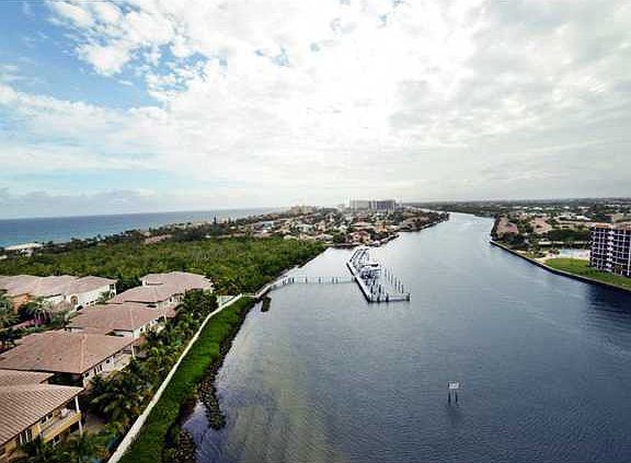 4th image of 3912 S Ocean Boulevard PH #9
