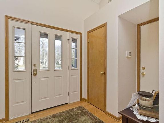 2nd image of 880 Borel Ct
