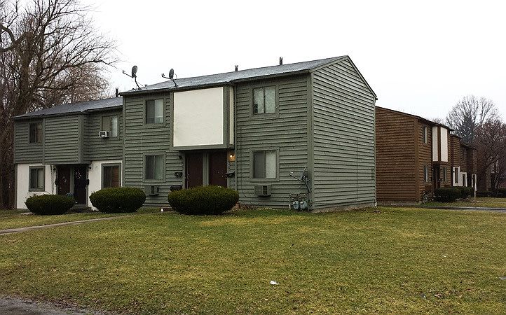 1st image of 1607 Stadelman Ave
