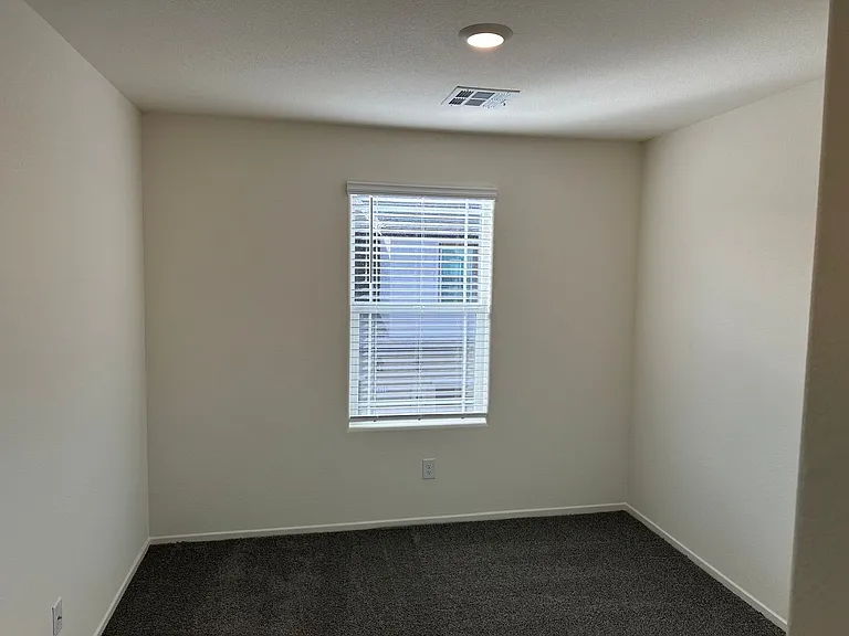 1902 Omaggio Vista St — Photo 41