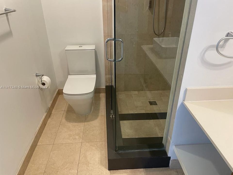 1st image of 601 NE 27th St APT 1104