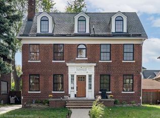 2277 Longfellow St, Detroit, MI 48206