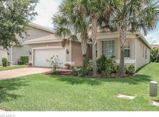 11127 Sparkleberry Dr, Fort Myers, FL 33913