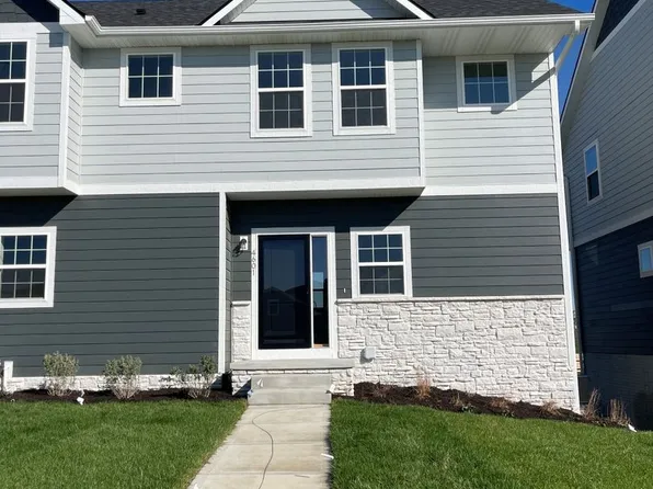 4617 Leawood Ct, Papillion, NE 68133
