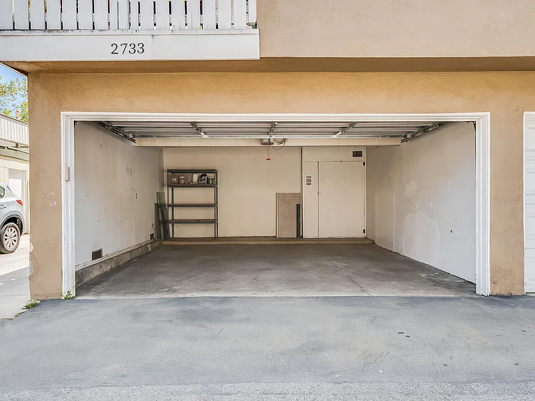 2733 W Keller Ave #1 — Photo 32