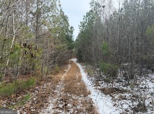 1142 Whiteside Dr, Elberton, GA 30635