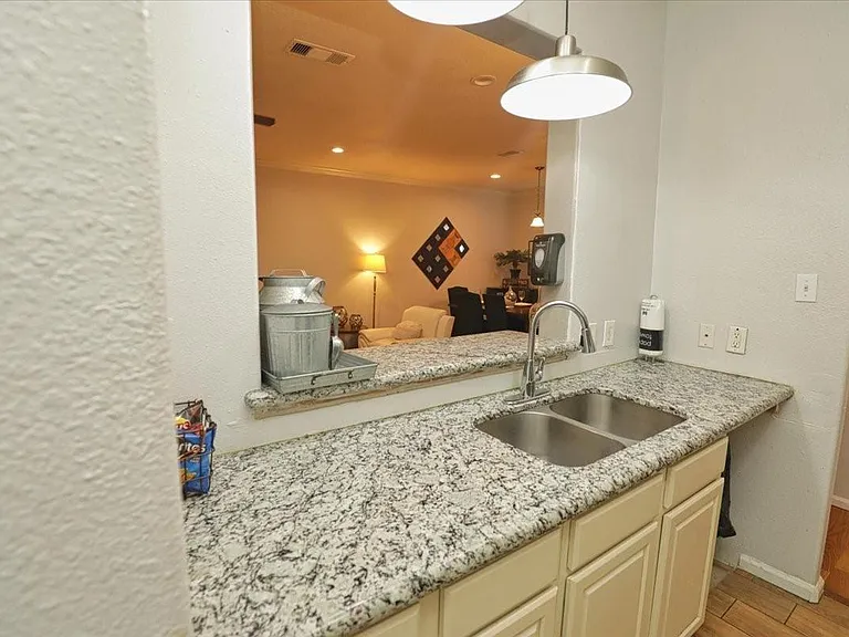 13121 Vickery St #5 — Photo 29