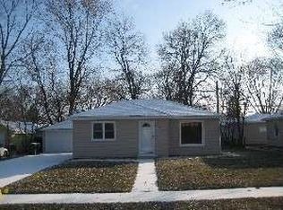 4506 Yates Ave N, Crystal, MN 55422