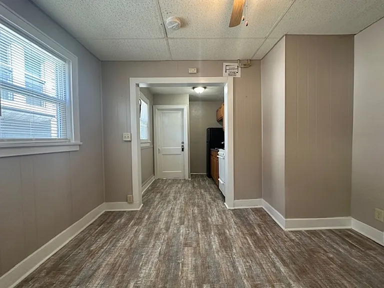 710 Benton St — Photo 8