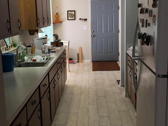 5th image of 16360 SE 59th St