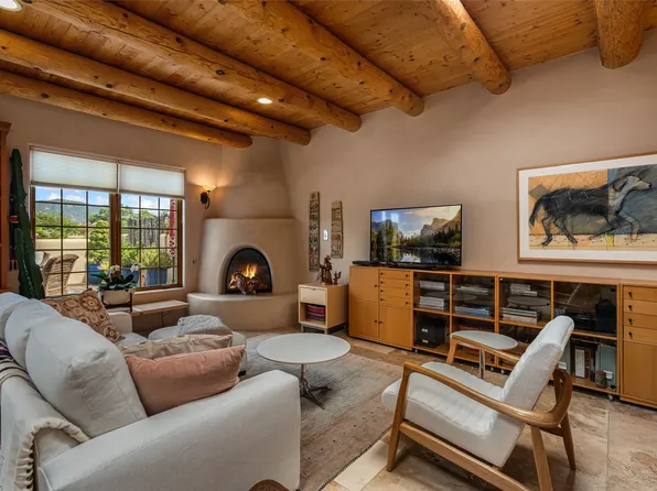 501 Rio Grande Ave APT J-2, Santa Fe, NM 87501