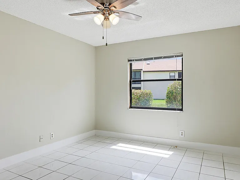 3242 Perimeter Dr — Photo 20