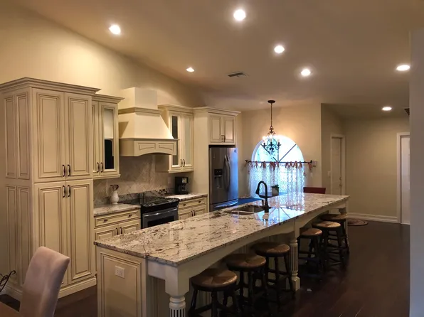 510 Captn Kate Ct, Naples, FL 34110