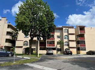 10651 SW 108th Ave APT 2E, Miami, FL 33176