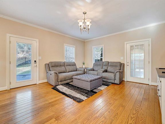 2nd image of 5664 Longridge Dr