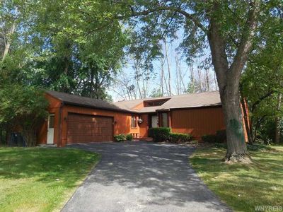68 Little Robin Rd, Buffalo, NY, 14228