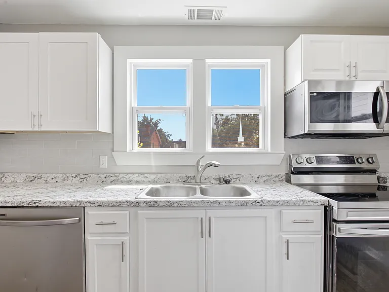 1007 E Park Ave #2 — Photo 12