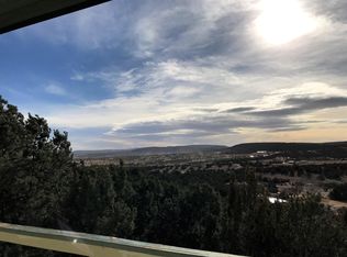 88 Crestview Ln, Edgewood, NM 87015