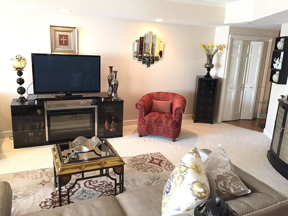 1st image of 43000 12 Oaks Crescent Dr APT 4100