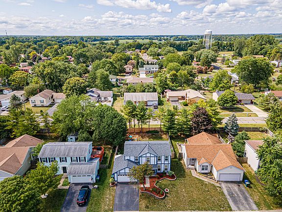 3rd image of 5985 Waterview Dr