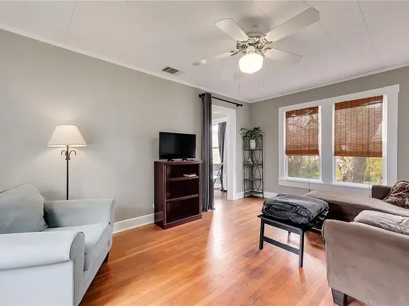 (undisclosed Address), Austin, TX 78704