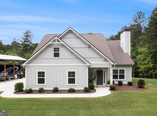 124 Wilmington Ct, Newnan, GA 30263