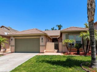 24064 Chatenay Ln, Murrieta, CA 92562