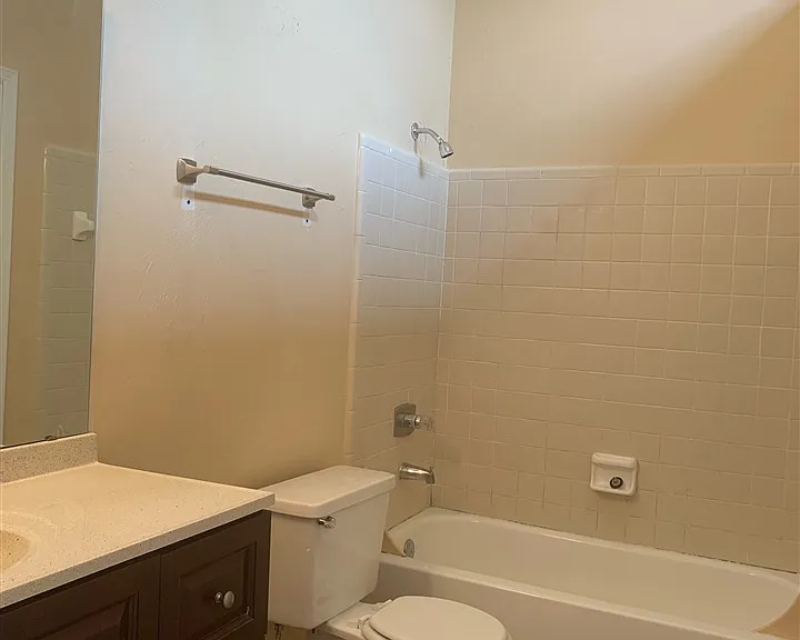 1808 Jackson Bluff Rd #C — Photo 14