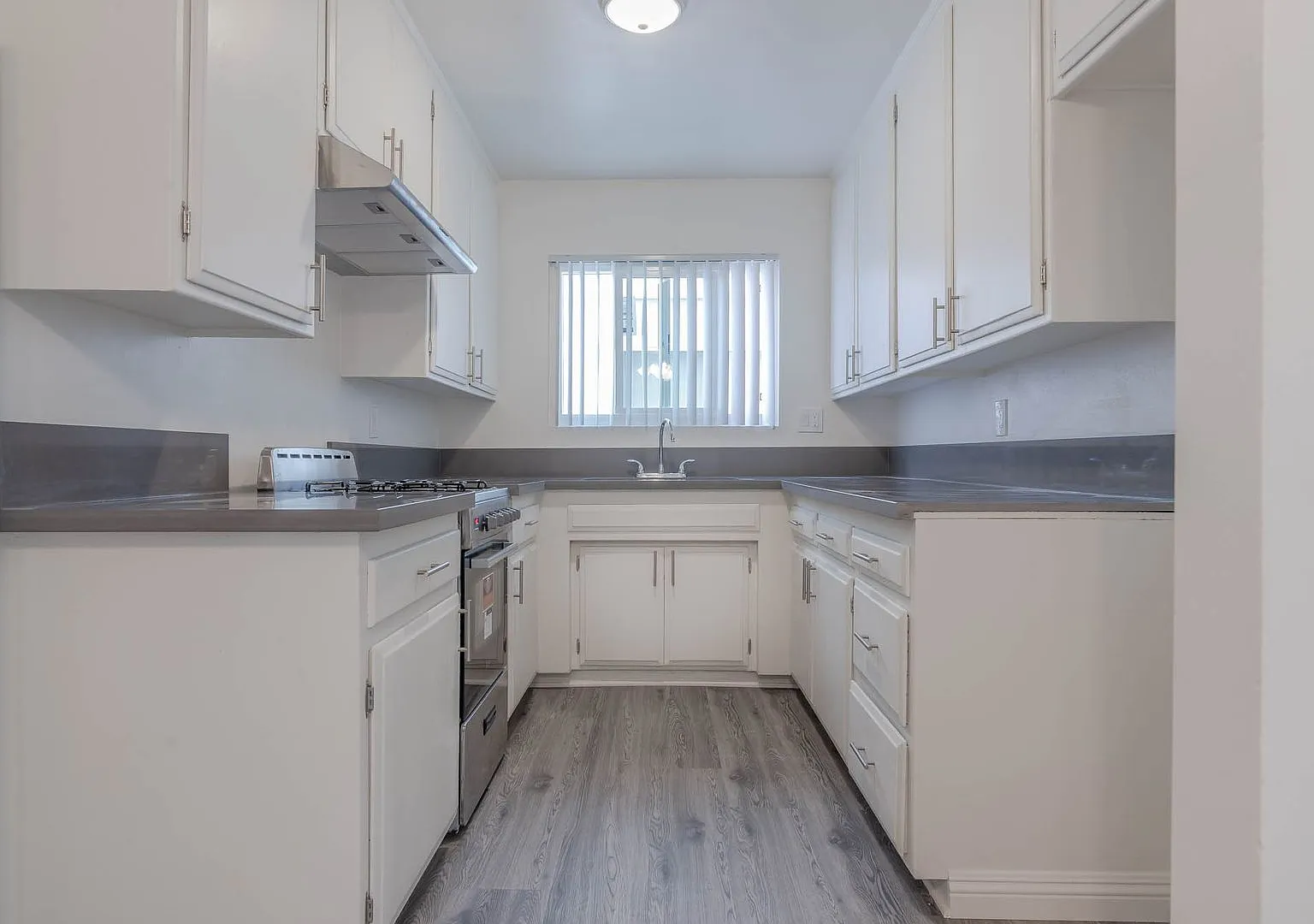 13218 Barbara Ann Street — Photo 4