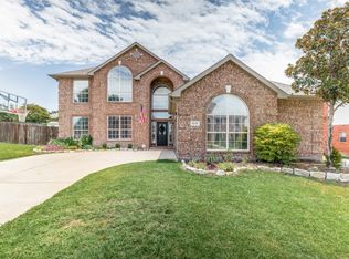 8136 Slide Rock Rd, Fort Worth, TX 76137