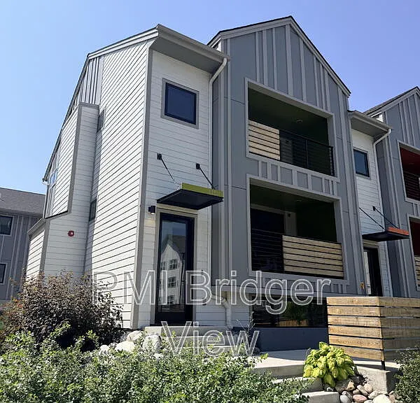315 W Peach St #1 — Photo 1