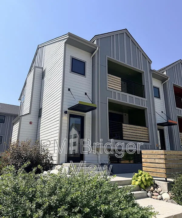 315 W Peach St #1
