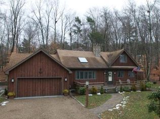 15 Fuller Shores Rd, Lakeville, MA 02347