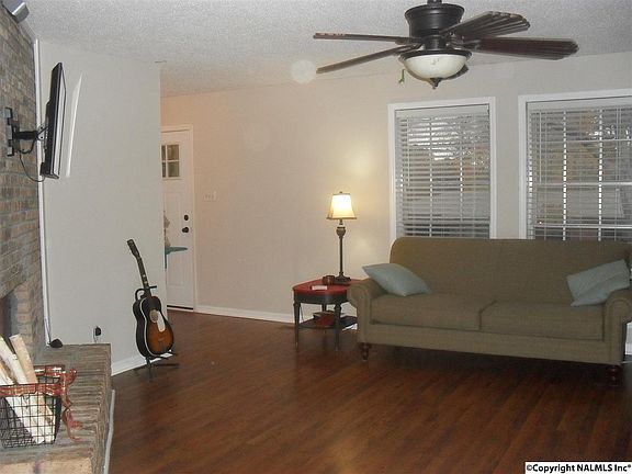 5th image of 10009 Hickory Hill Ln SE