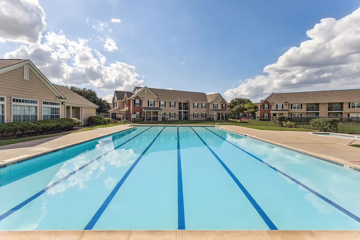 Building Photo - Life at Westpark