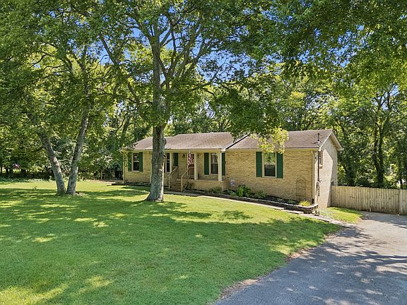 2nd image of 609 Clifton Dr