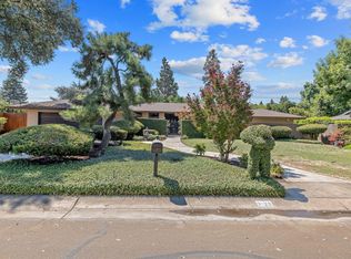 3125 W Howard Ave, Visalia, CA 93277