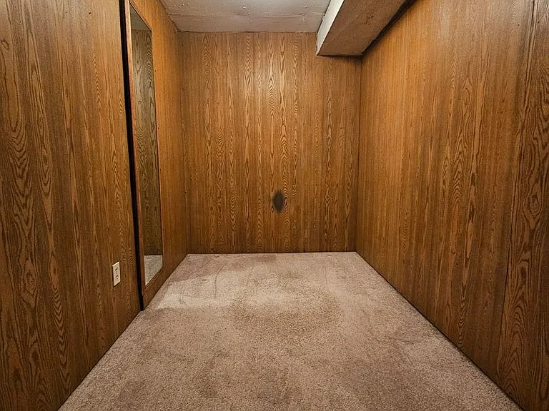 1875 S Linden Way — Photo 46