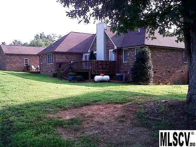 2nd image of 3737 Williams Pl