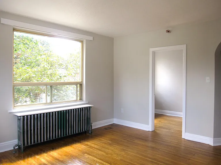 16 Church St E #9 — Photo 14