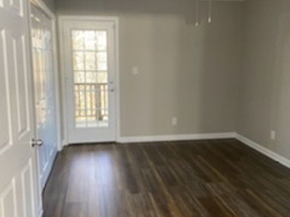 5th image of 3017 Marble Hill Blvd