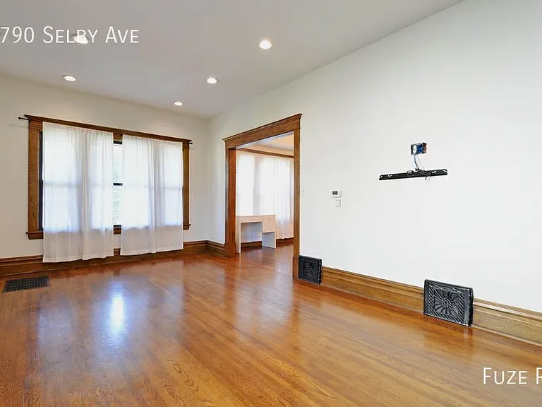 1790 Selby Ave — Photo 20